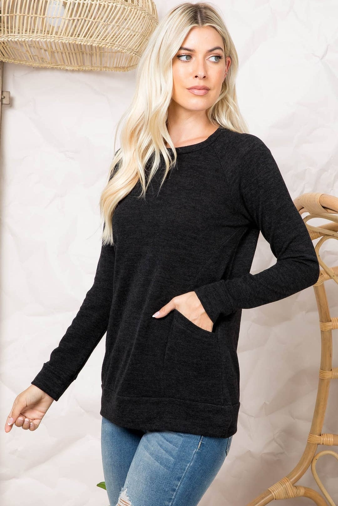 Long Sleeve Knit Top - Black